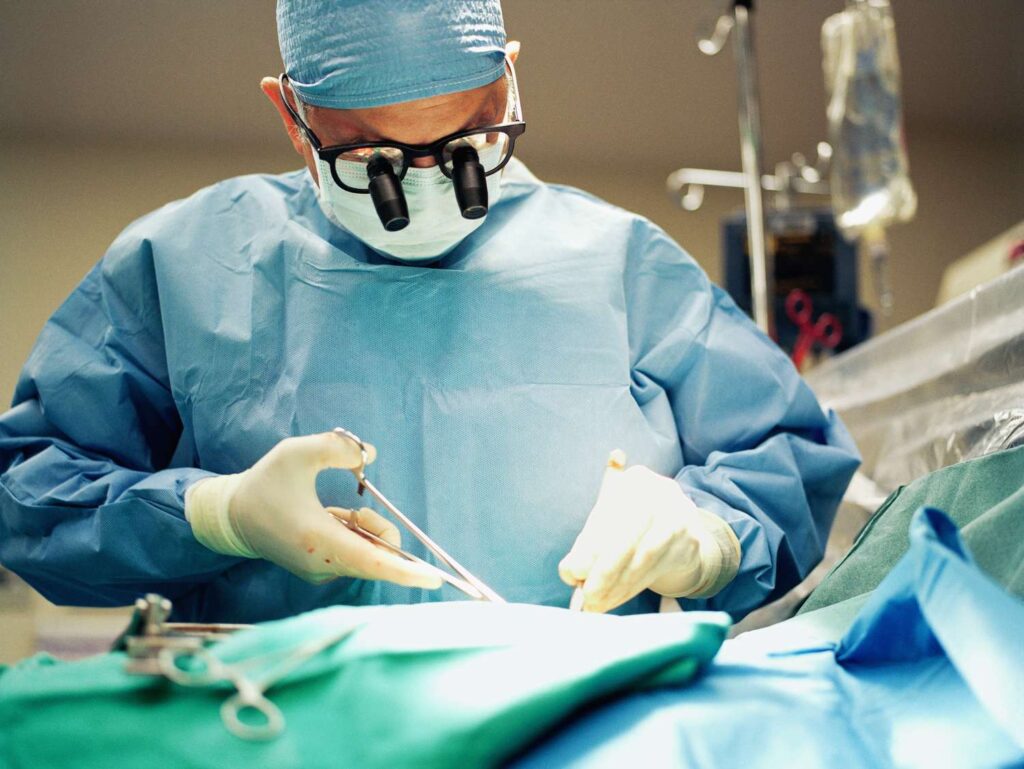 Surgical Instruments & Implants