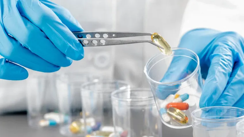 Pharmaceutical Reference Standards in Saudi Arabia – Ensuring Quality & Compliance